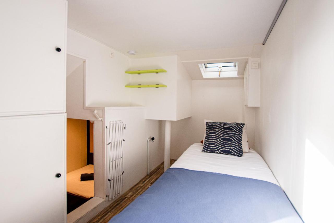 Houseboat Jana - With Sauna And Terrace Hotel Bruges Exterior photo
